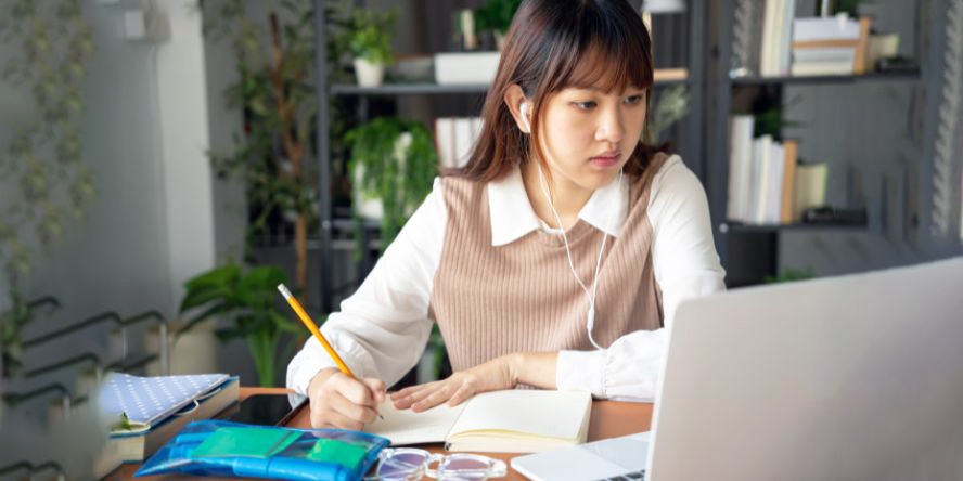 オンライン獣医大学予備校
