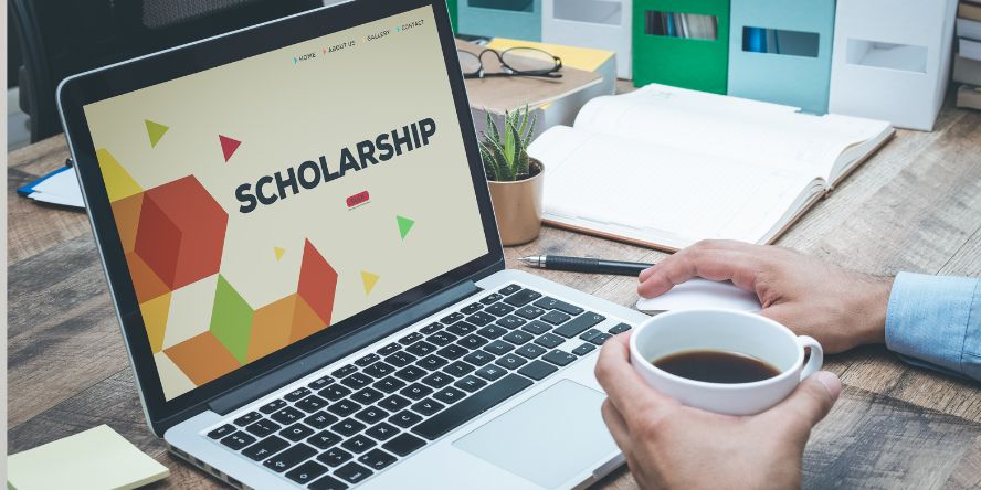 奨学金情報検索サイト